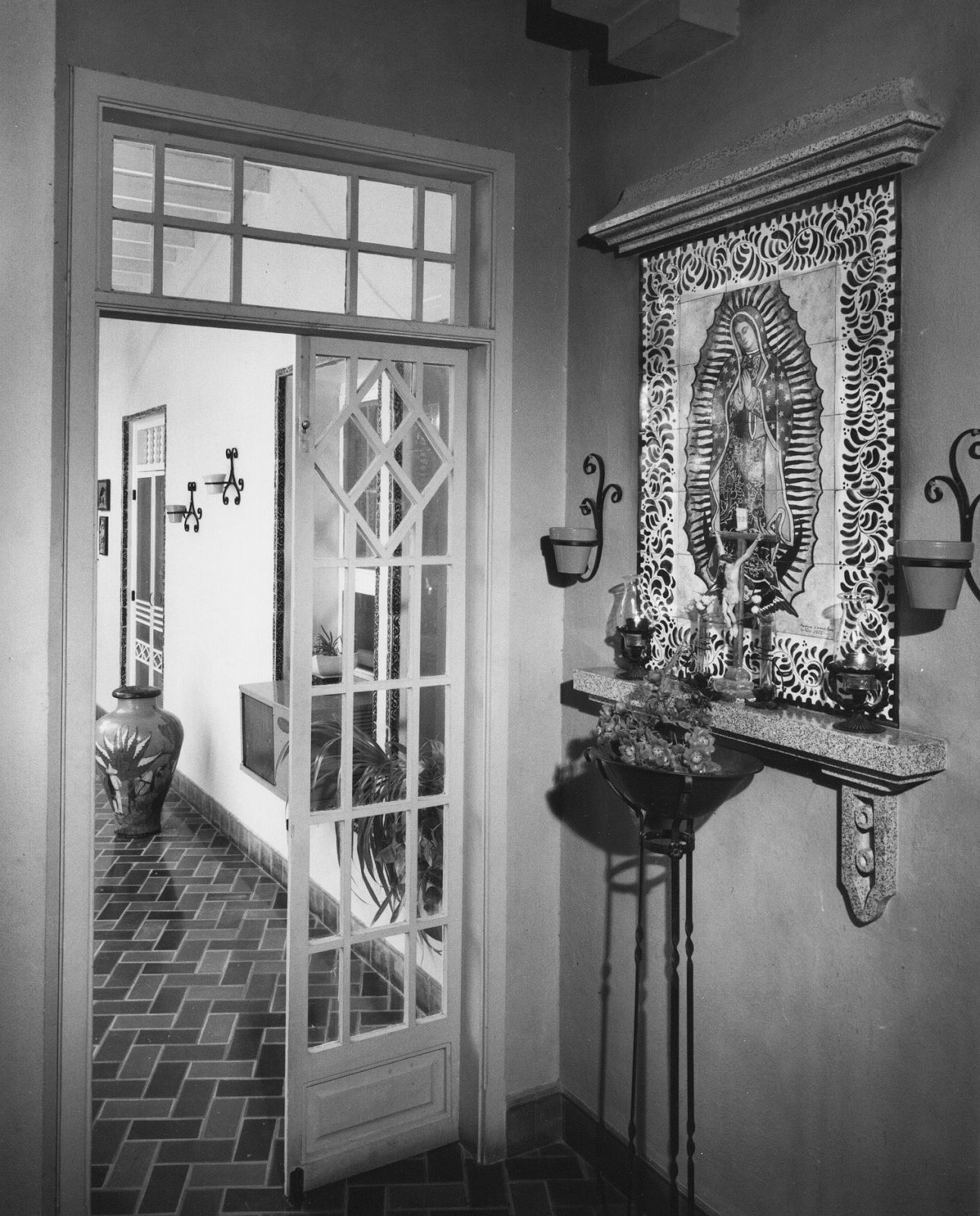 1961 home photos: Hermosillo home's colonial beauty